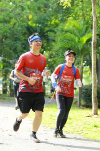 BIB: 0252, 0248
                            <button type="button" onclick="openModal(5131670)" class="btn btn-primary btn-sm float-right btn-popup" data-toggle="modal" data-target=".modal-high-quality">
                        <i class="fas fa-shopping-cart"></i> Add to Cart
                    </button>
                                            <button type="button" onclick="isThisMe(5131670, true)" class="btn btn-success btn-sm float-right btn-popup btn-isme hidden" data-toggle="tooltip" data-placement="bottom" title="นี่คือรูปของคุณใช่ไหม คลิกที่นี่เพื่อเอาเข้าอัลบั้ม">
                        <i class="fas fa-plus"></i> Add to album
                    </button>
                    <button type="button" onclick="isThisMe(5131670, false)" class="btn btn-warning btn-sm float-right btn-popup btn-isnotme hidden">
                        <i class="fas fa-ban"></i> Remove from album
                    </button>